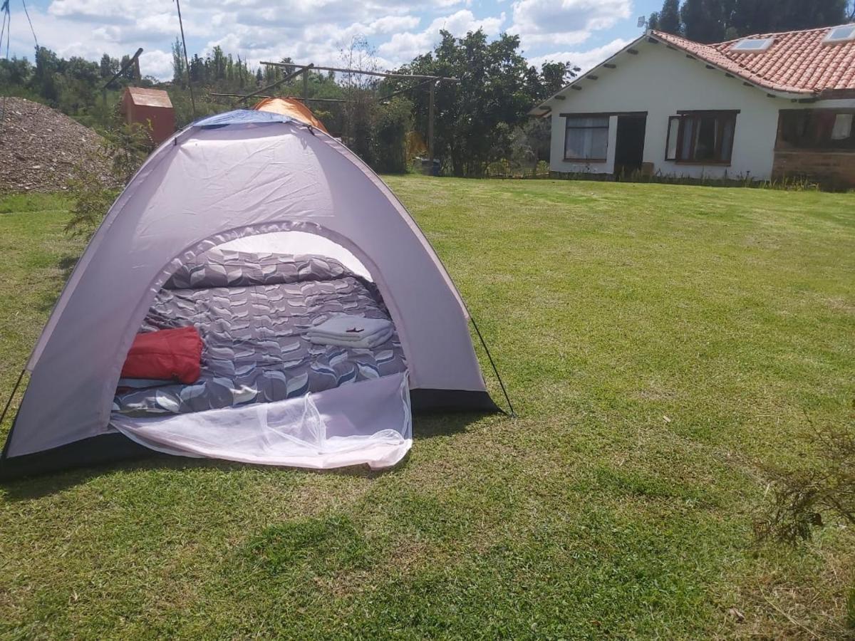 Гостьовий будинок Hospedaje Y Zona De Camping Pistacho Вілья-де-Лейва Екстер'єр фото