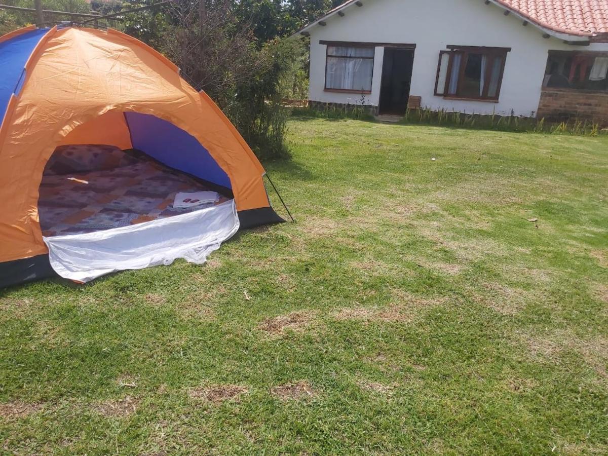 Гостьовий будинок Hospedaje Y Zona De Camping Pistacho Вілья-де-Лейва Екстер'єр фото
