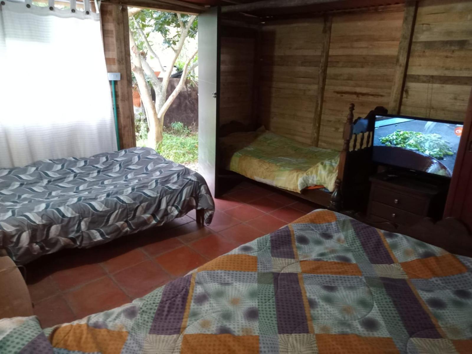 Гостьовий будинок Hospedaje Y Zona De Camping Pistacho Вілья-де-Лейва Екстер'єр фото
